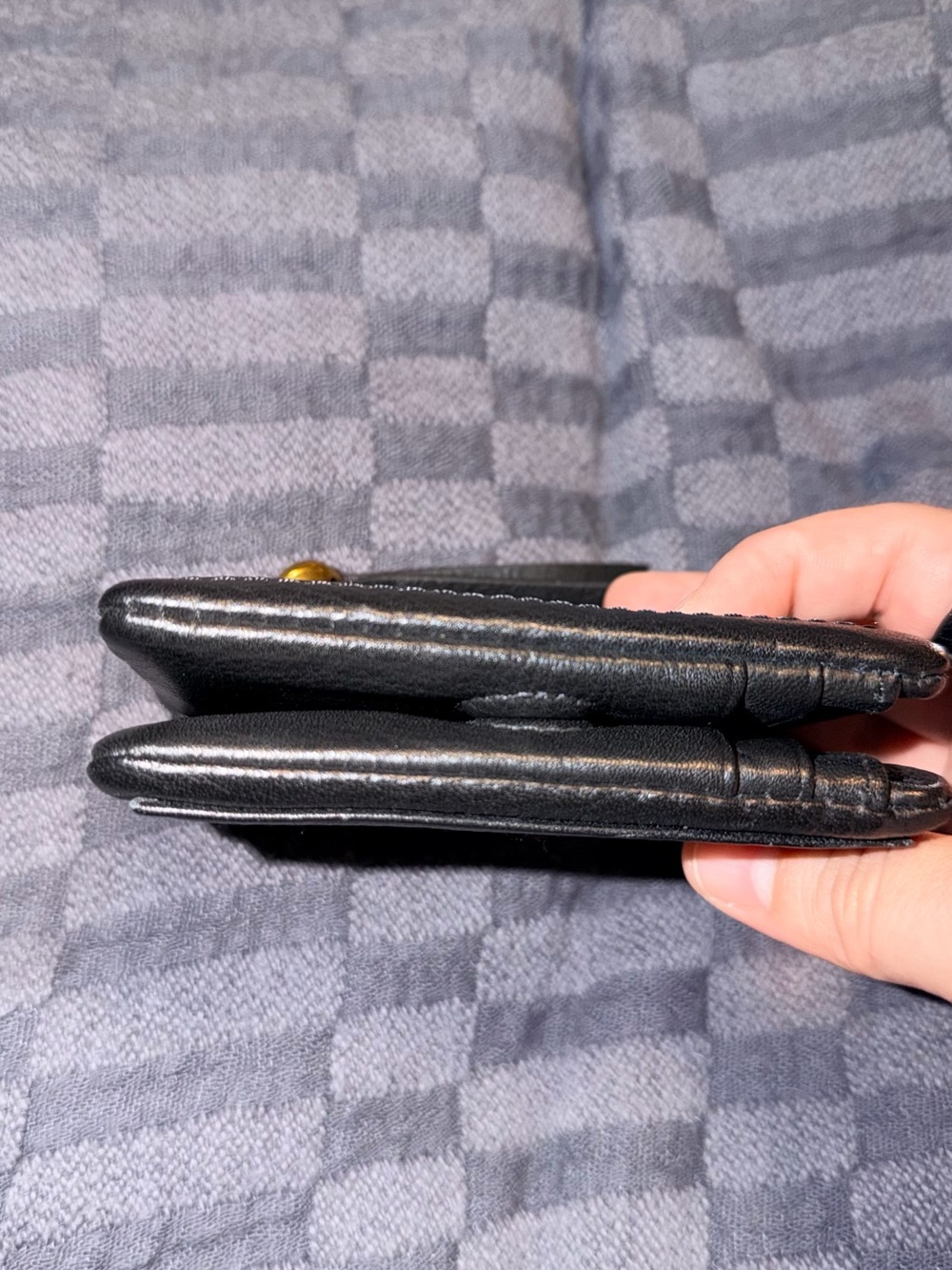 Like New Hobo Lumen Bi-Fold Wallet - Picture 7 of 7